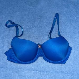 Victoria's Secret PINK Bra (32B)